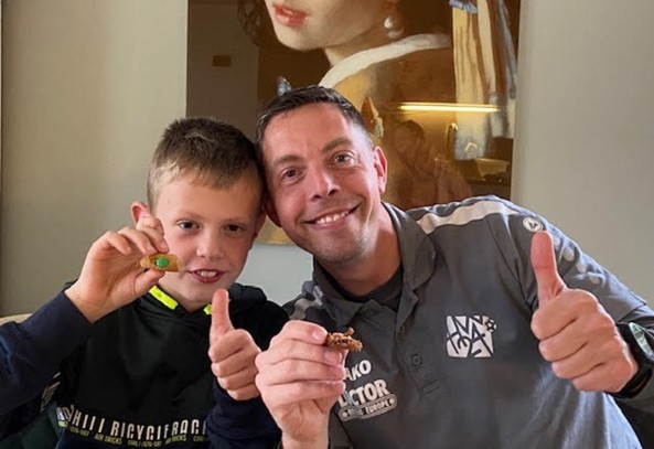 Mees: &quote;Het lijkt me heel leuk om de warming-up met het 1ste mee te doen.&quote;